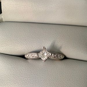 Brand new Diamond ring!